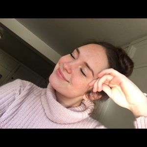 Meet your Posher, Liz